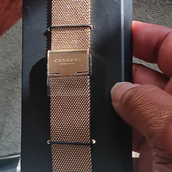 COACH WATCH BAND - Picture 2 of 4